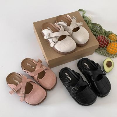 Повседневная обувь Ретро шлепанцы на толстой подошве для женщин Новые универсальные полушлепанцы