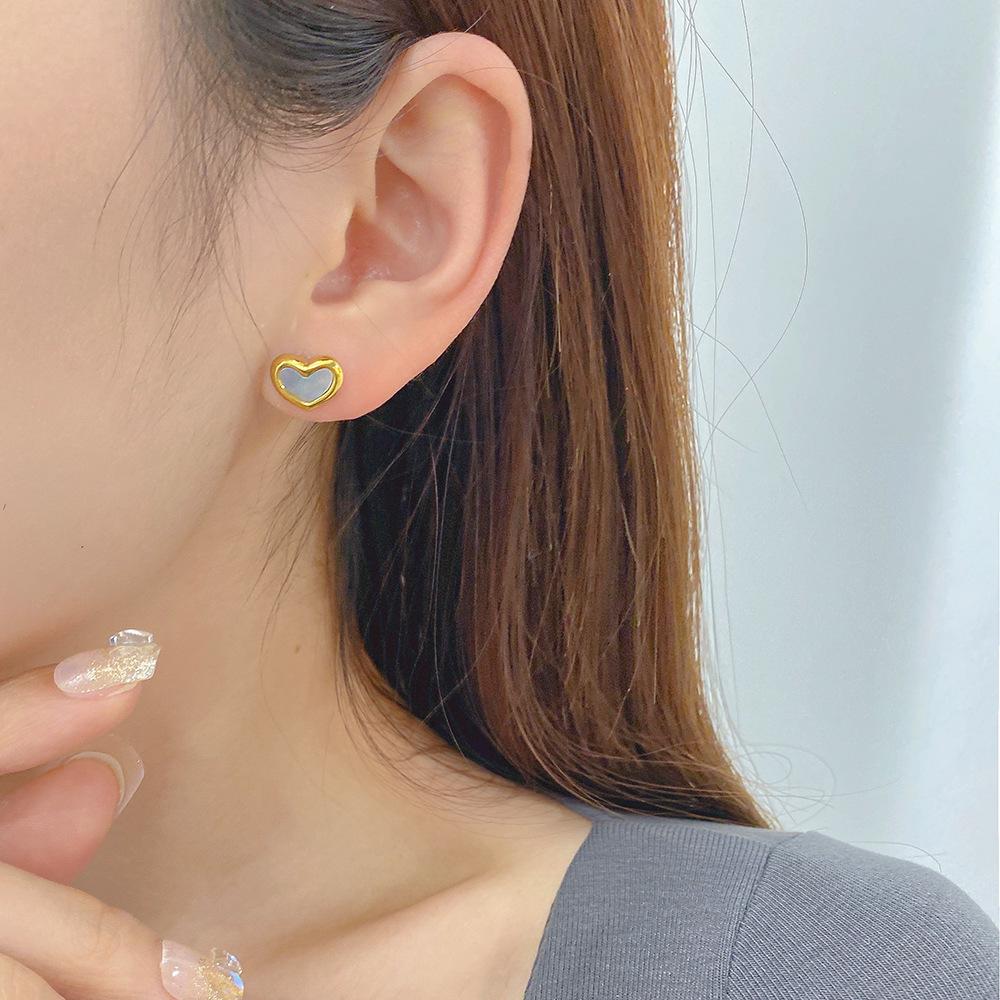 Ожерелье Lingyuan из корейского перламутра в форме сердца - ретро-цепочка из титановой стали 18 карат