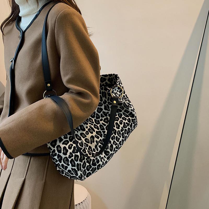 Yogodlns Новые модные сумки-тоут, холщовые сумки для покупок и путешествий, женские популярные сумки, леопардовые сумки на плечо большой вместимости