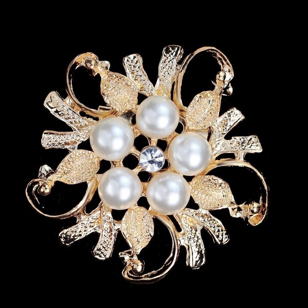 Metal Flower Brooch for Women Versatile Pearl Brooch Jewelry Brooches Party Clothing Accessories