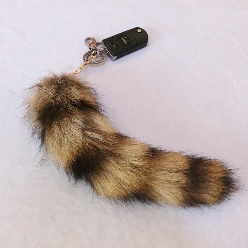 Plush Raccoon Tail Keyring Furry Animal Bag Charm 1pc Faux Fur Keychain with Soft Pompom for Purse and Keys