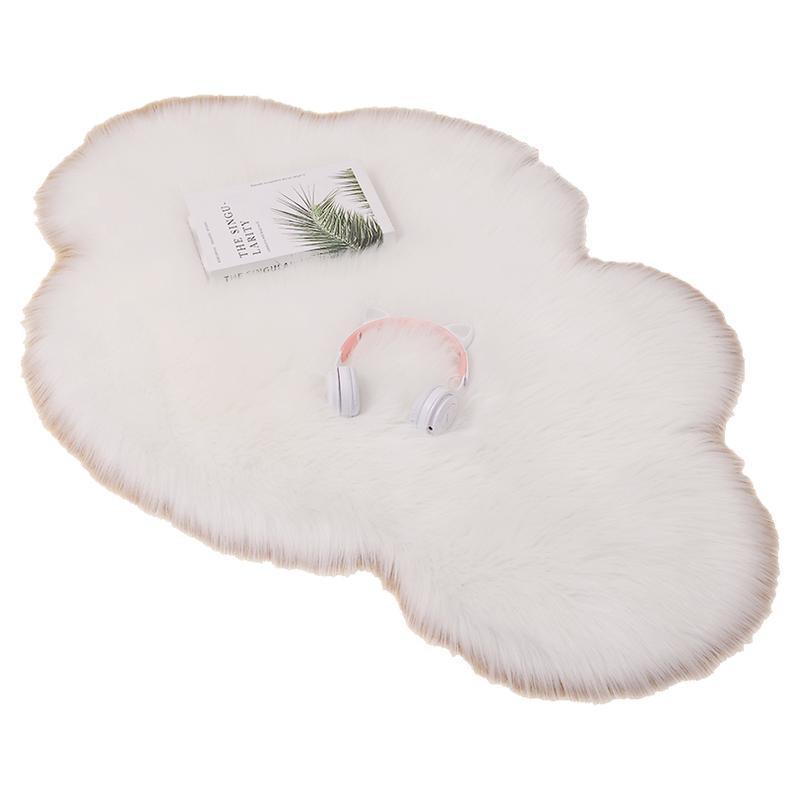 Princess Bedside Cloud Rug: Soft, Irregular Shaped Carpet for Bedroom or Living Room