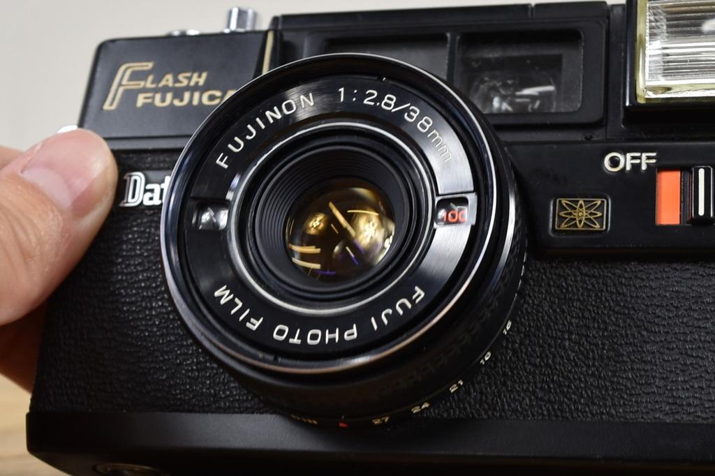 Fujica Flash Date 35mm Film Camera Tested from Japan