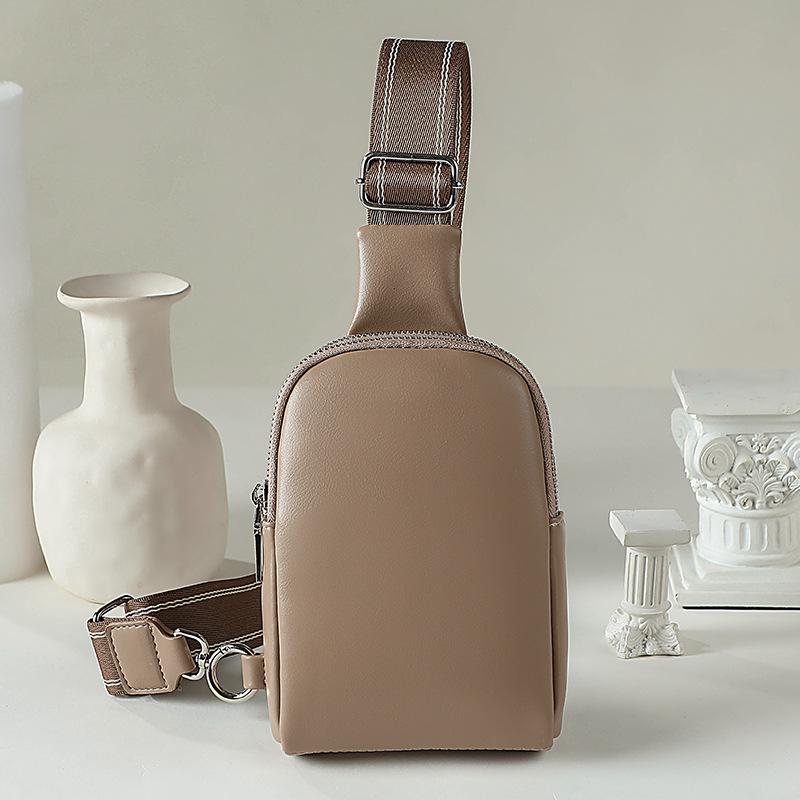 Простые модные и универсальные мужские и женские модели, маленькая нагрудная сумка, женская сумка, мягкая кожаная женская сумка через плечо, роскошный минималистский дизайн