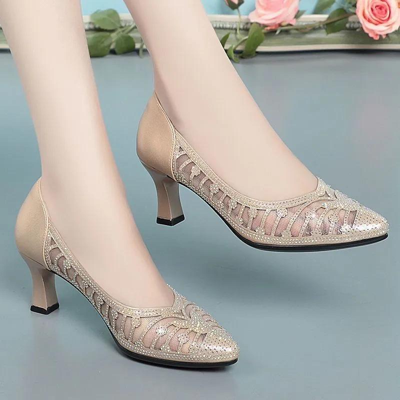 Женские симпатичные туфли на квадратном каблуке золотистого цвета из высококачественной сетки с дышащей отделкой, женские повседневные черные туфли-лодочки Ga102