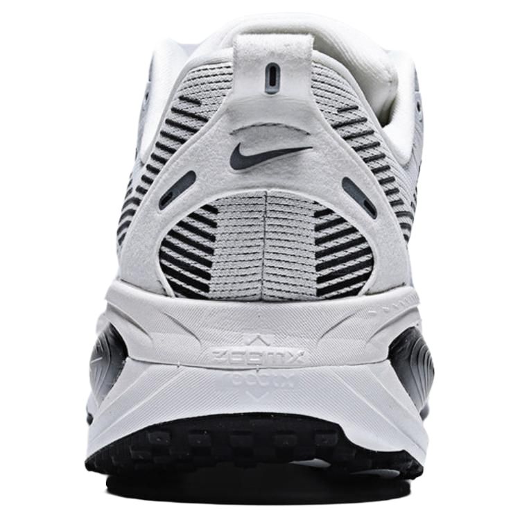 Nike Vomero 18 Повседневные беговые кроссовки Мужские Белый II7189-100