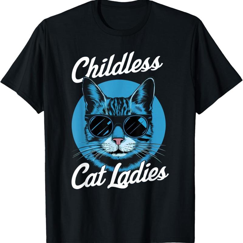 Vintage Funny Childless Cat Ladies For Kamala Harris 2024 T Shirt