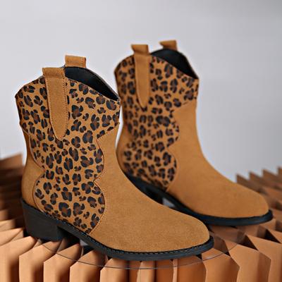 Модные женские модные толстые одинарные ботинки, осенние, новые, заостренные, из замши с леопардовым принтом, с рукавами в тон, удобные, короткие ботинки
