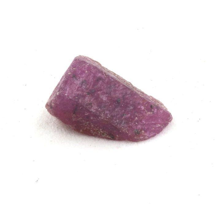 Pierres et Minéraux. Rubis. 4.21 ct. Kiteto District, Manyara Region, Tanzanie.
