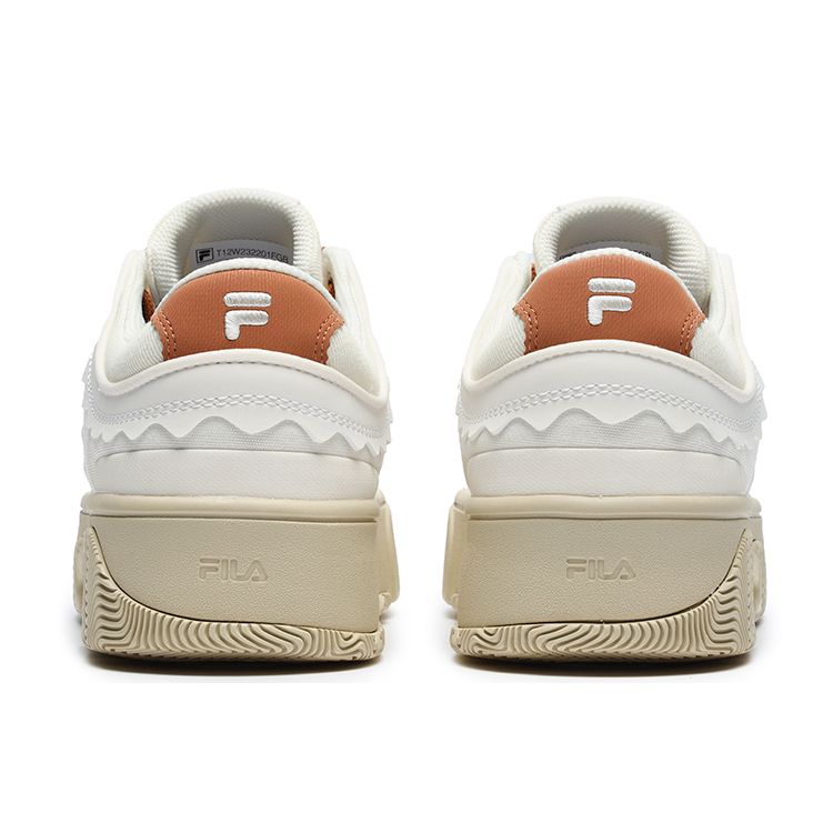Fila Fusion Стэк Кейк Толстая подошва Амортизация Низкие кеды для скейтбординга Женские кроссовки Белый Коричневый T12W232201FGB