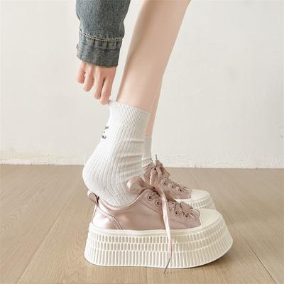 Женская обувь – Кроссовки