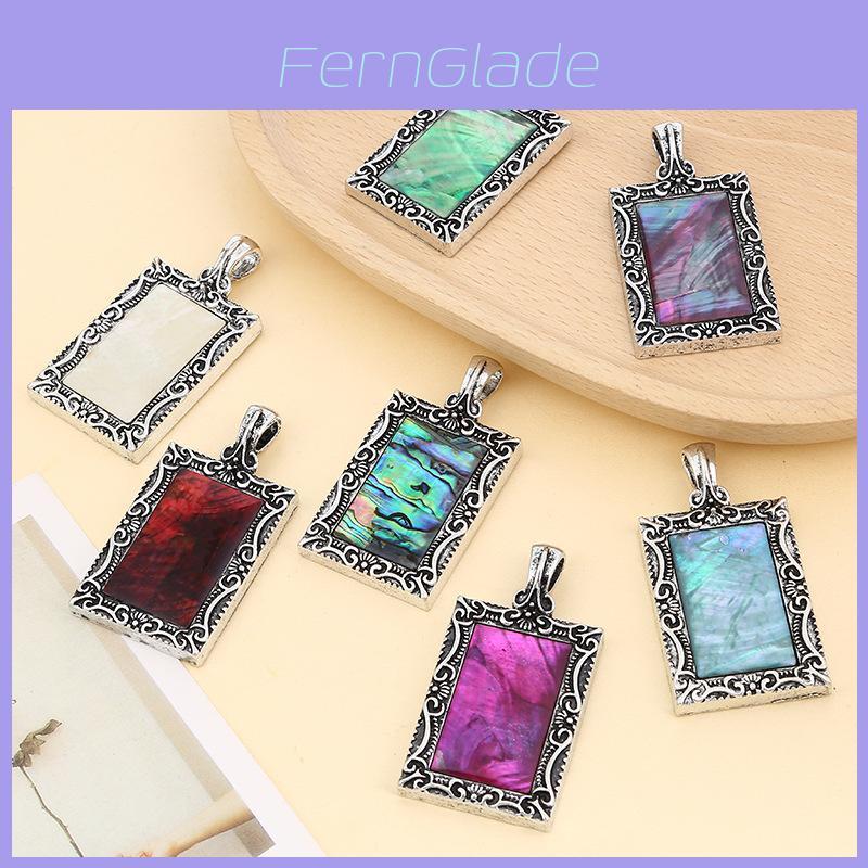 Shell Pendant Necklace With Geometric Embedding For Fashion Jewelry Crafts