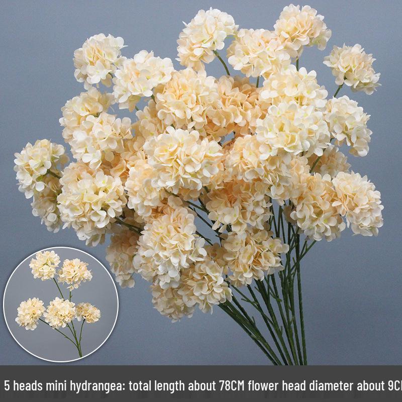 Свадебный декор из шелковых цветов шампанского - Искусственные элементы цветочного оформления потолка и прохода