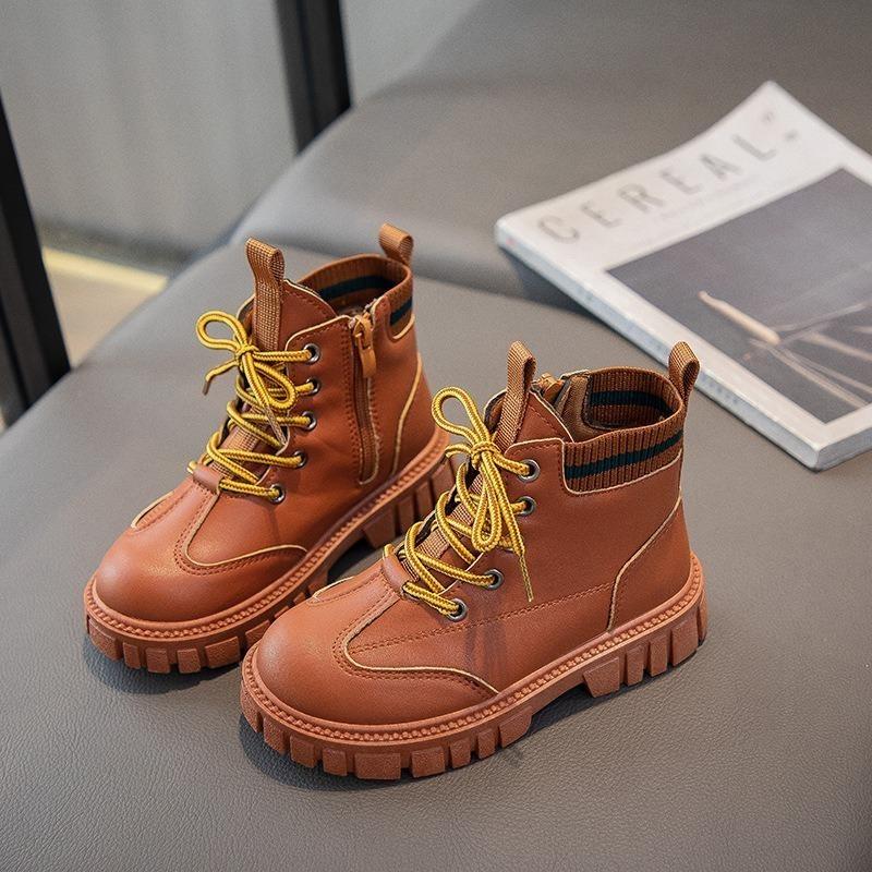 Новые модные ботинки Martin для мальчиков, детские повседневные ботинки с мягкой подошвой, короткие ботинки для детей среднего и старшего возраста, ботинки для начальной школы, одинарные ботинки