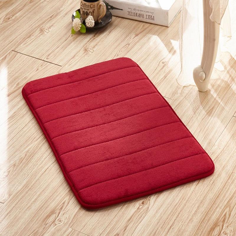 Ultra-absorbent Memory Foam Bathroom Rug In Plush Coral Velvet For Ultimate Comfort