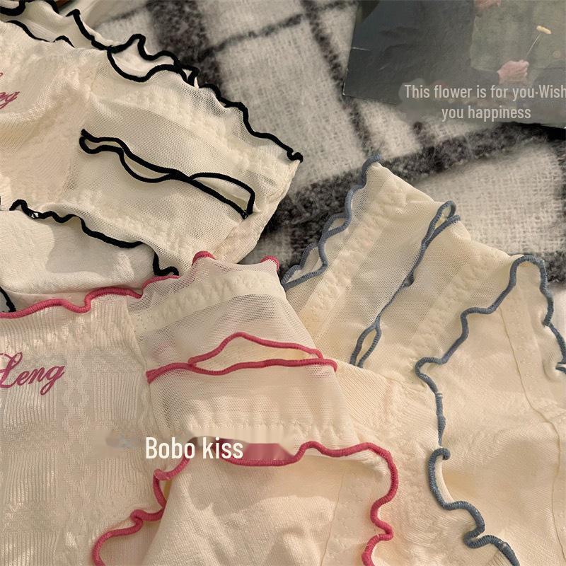 2024 Mid-Waist Japanese Style Sexy Briefs with Hollow Design and Pure Cotton Crotch