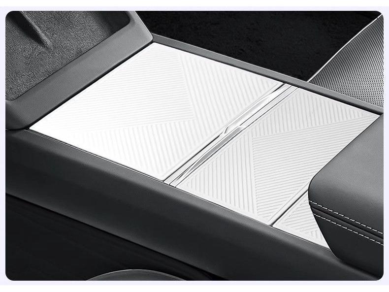 Силиконовый нескользящий коврик для защиты консоли Tesla Model 3/Y