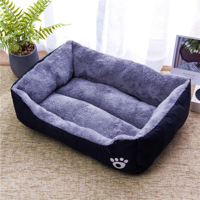 Doghouse All Seasons Universal Non-slip Square Candy Colored Footprints Dog Mat Fashionable Plush Winter Warm Pet Cat and Dog Kennel