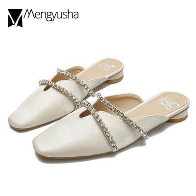 Модные блестящие шелковые шлепанцы женские с двойными хрустальными полосками шлепанцы пляжные сандалии женские универсальные мюли закрытые домашние тапочки женские