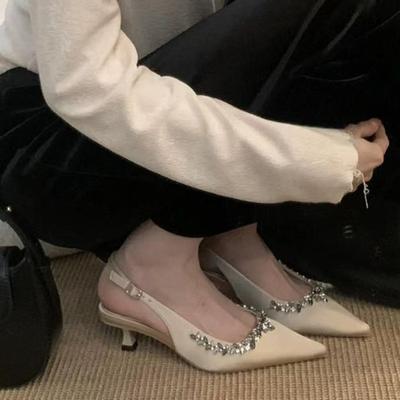 Туфли на среднем каблуке, темпераментная леди со стразами, задний тройной ремешок, остроносые туфли-лодочки, женские новые туфли весна-лето 2025