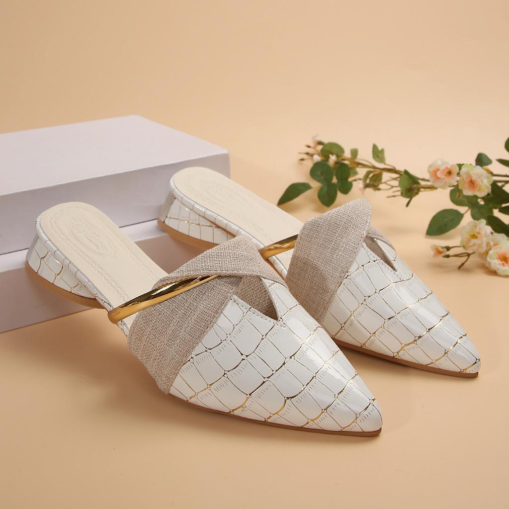 Fashion Snake Patterned Women Slippers 2025 Summer Pointed Toe Sandals Closed Toe Comfortable Fashion Casual Commuting Outdoor Slippers