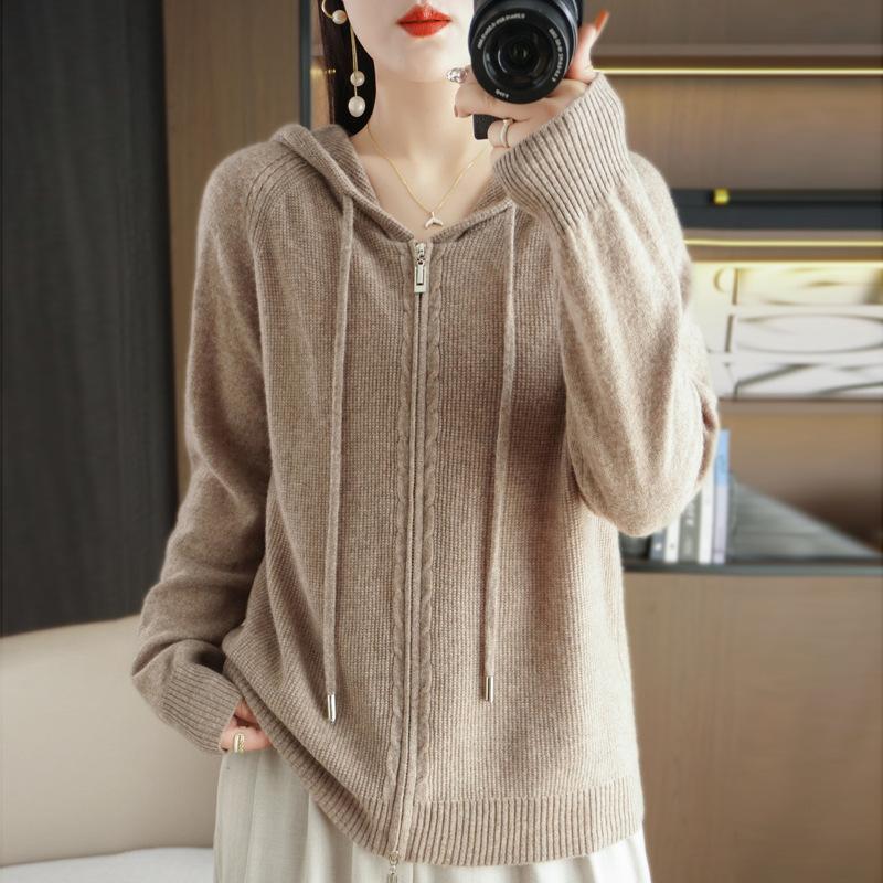 Модный кардиган с капюшоном на молнии для женщин, однотонный свитер на осень и зиму, повседневный универсальный свитер, трикотаж