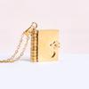 Мини-книга Кулон с индивидуальным текстом Персонализированный кулон Подарок для мужчин и женщин Нержавеющая сталь Кулон с лазерной гравировкой