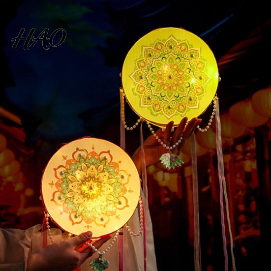 Creative Gift for Kids DIY Hand-held Lantern Kit, Traditional Chinese New Year Lantern, Light Up Handheld LED Glowing Drum Shaped with Streamers