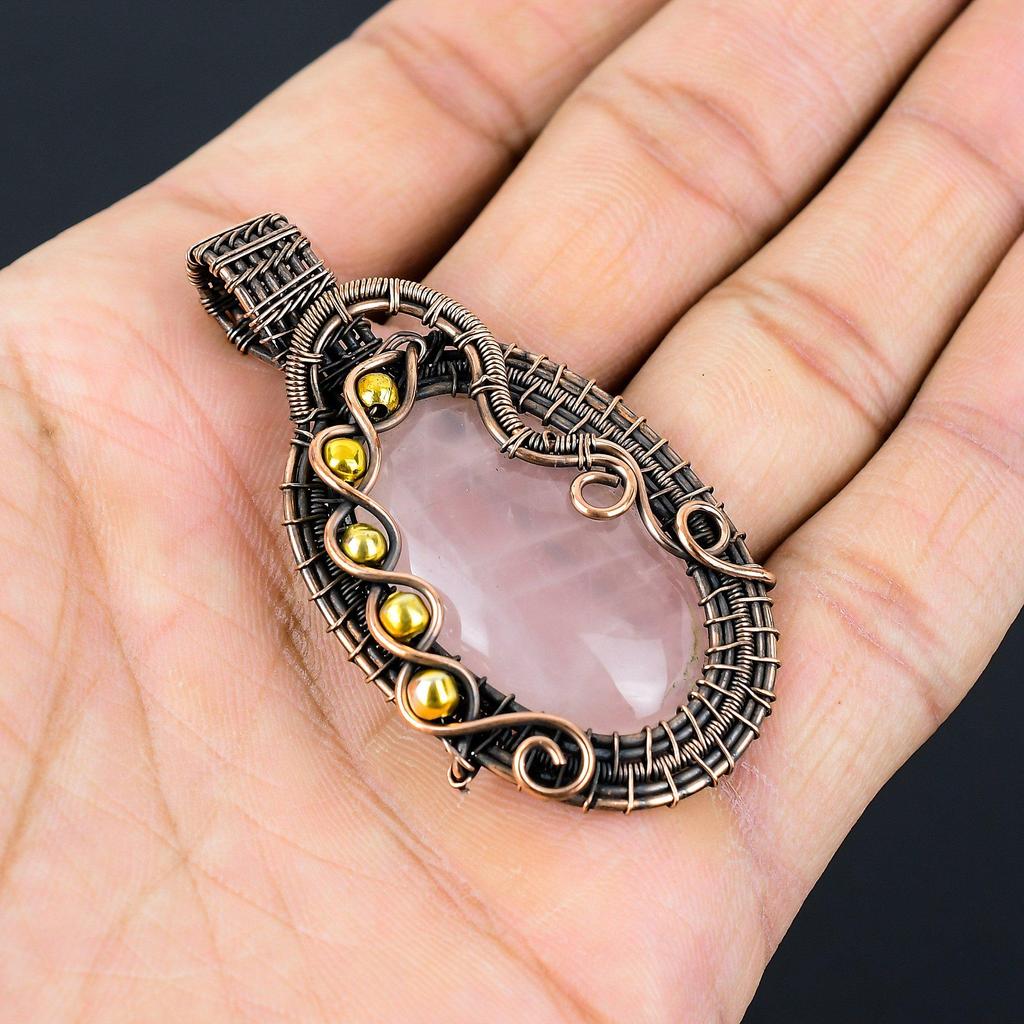 Великолепный драгоценный камень из розового кварца, чистая медная проволока, обернутая ювелирными изделиями ручной работы