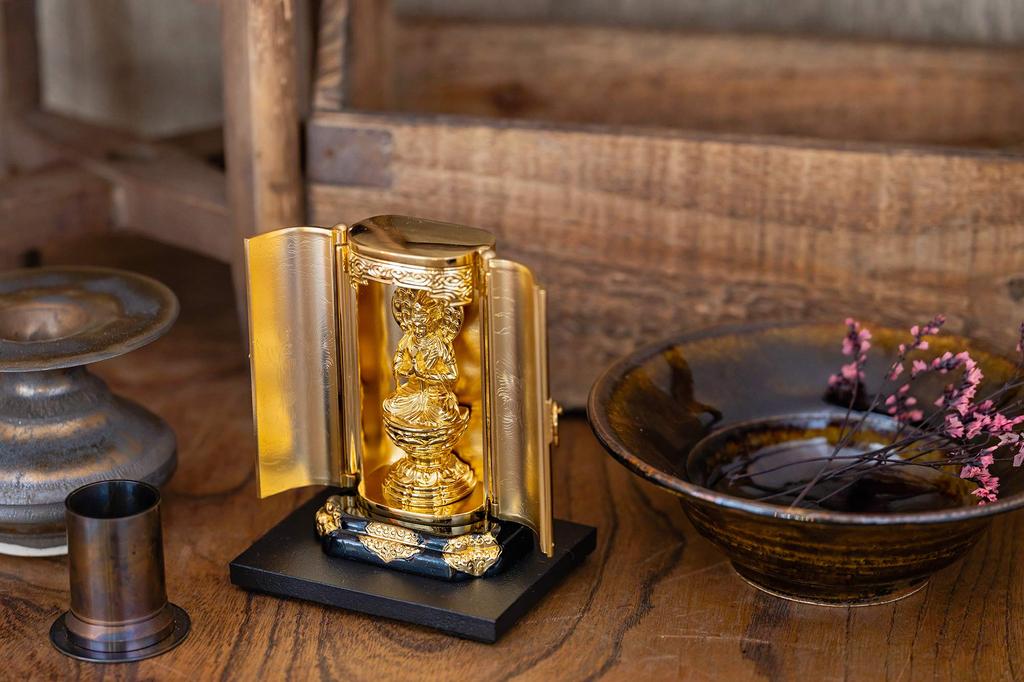 Статуя Будды Сейши Бодхисаттва с Дзуси Буддист Кейаки Ватанабэ в год Зодиака Хранитель основное изображение Зодиак Такаока медная посуда (золото