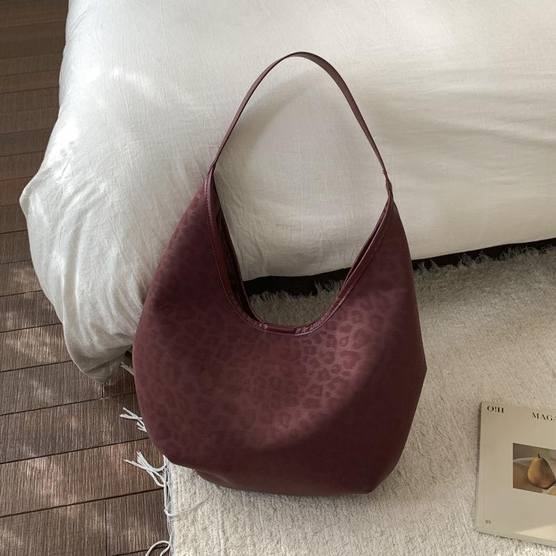 Fashion Retro Leopard Print Bag Women's New Casual Large-capacity Shoulder Underarm Bag Casual Commuting Popular Tote Bag