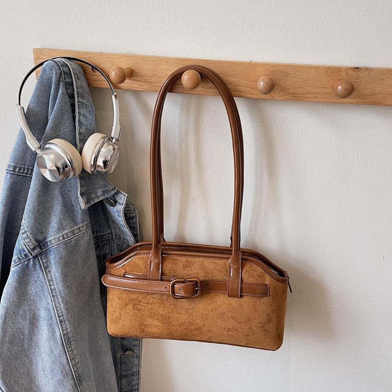 Популярная нишевая замшевая сумка осень-зима 2025 новая сумка-мессенджер для поездок на работу универсальная женская на плечо подмышку