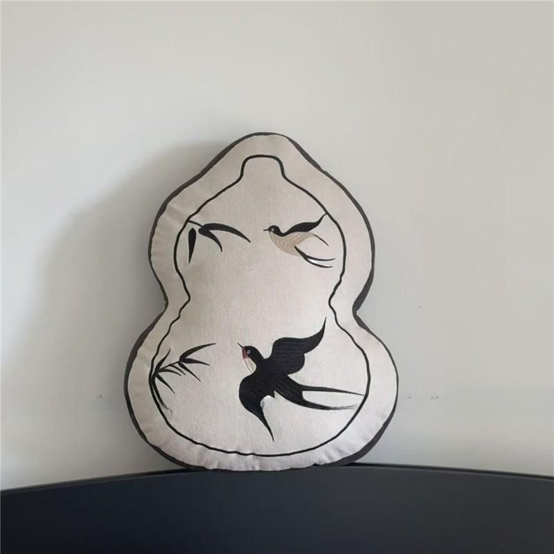 Gourd Shaped Swallow Embroidered Pattern Pillows Cushions For Sofa