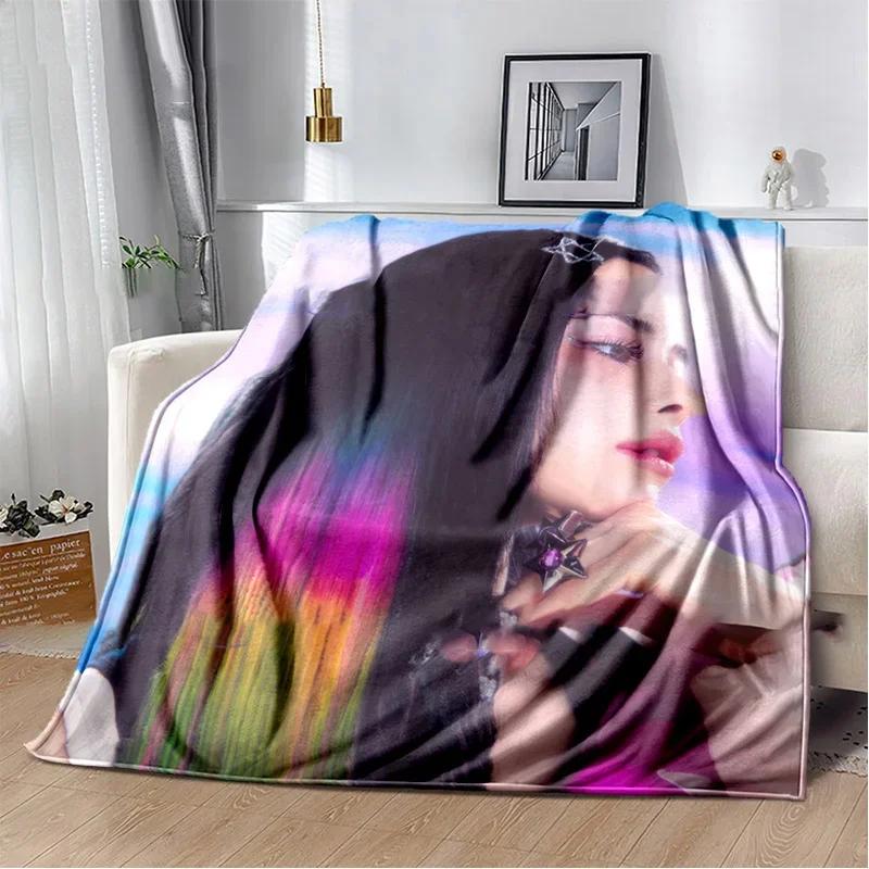 Japanese HipHop Girl Group Xg Character Print Blanket Shooting Stars Warm Plush Cozy Throw Blanket for Beding Couch Fans Blanket