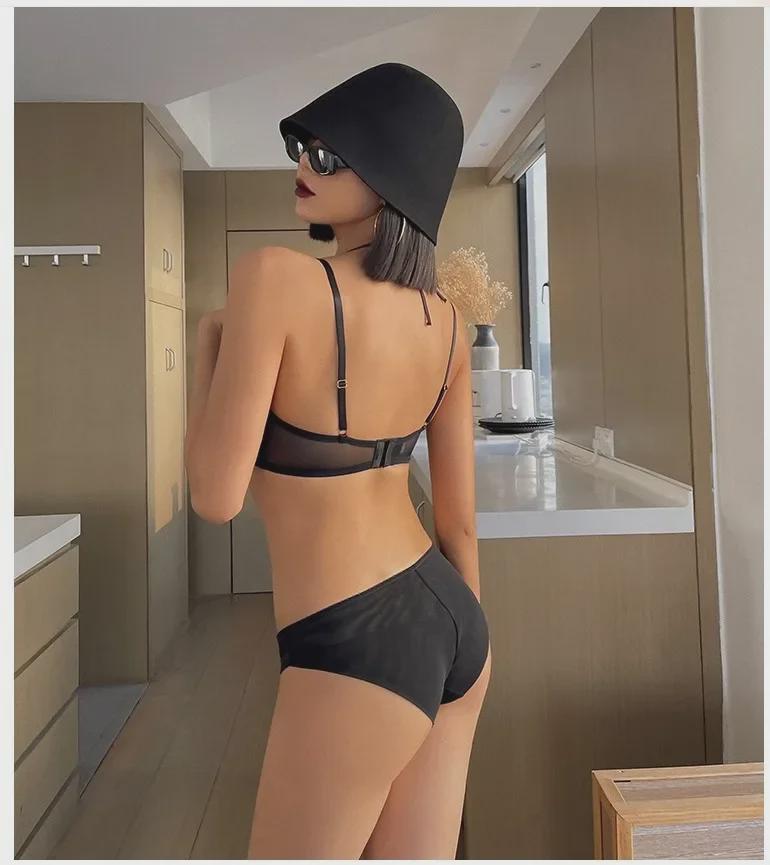 Сексуальный кружевной комплект push-up с дизайном на бретелях для улучшенного вида