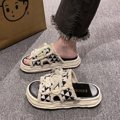 Модные универсальные шлепанцы на толстой подошве, нескользящие, повседневные, крутые, женские, новинка лета 2025, для улицы, в стиле маленького аромата, шлепанцы на шнуровке