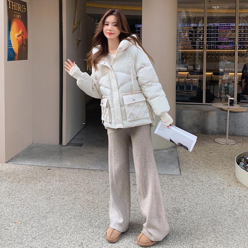 Женская одежда больших размеров осень и зима свободная повседневная куртка-тулинг с капюшоном короткая пуховая хлопковая куртка