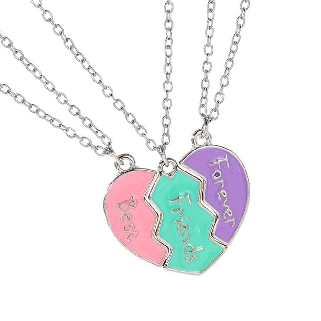 3pcs Heart Puzzle Friendship Necklace Set Symbolizing Portable Bonding for Trendy Women and Fashion Enthusiasts