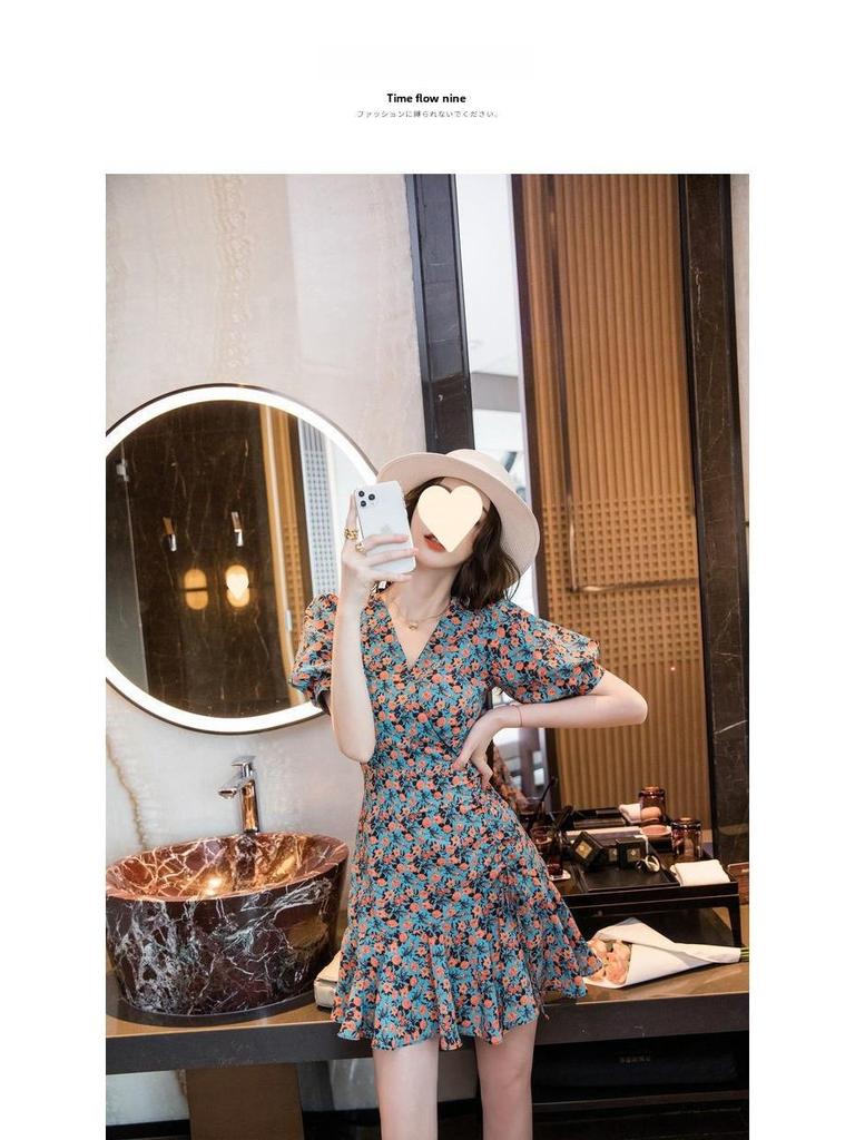 2025 Новый стиль летнее облегающее платье с цветочным принтом: Дизайн Феи Первой Любви