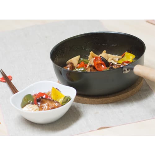 Sugiyama Metal Frying Pan, 23cm, Deep, Induction and Gas Compatible, Made In Japan, Artisan Style, Nano-Embossed Finish, Lightweight, Oil-Accepting, K