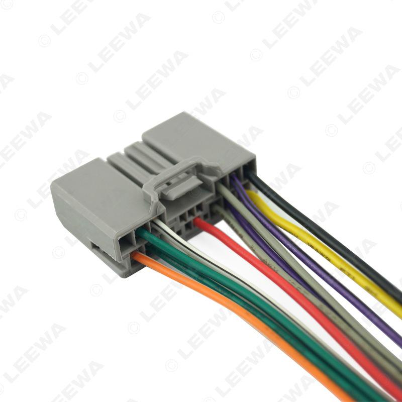 Honda Civic/CR-V/Fit/Odyssey Car Stereo Wire Kit with FM Antenna