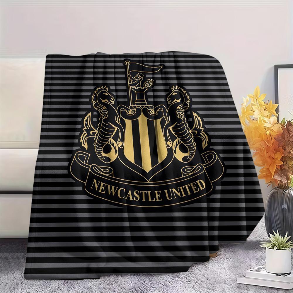 Newcastle United FC Flannel Blanket, High quality Comfortable for All Seasons, Home Decor, Warmth and Comfort