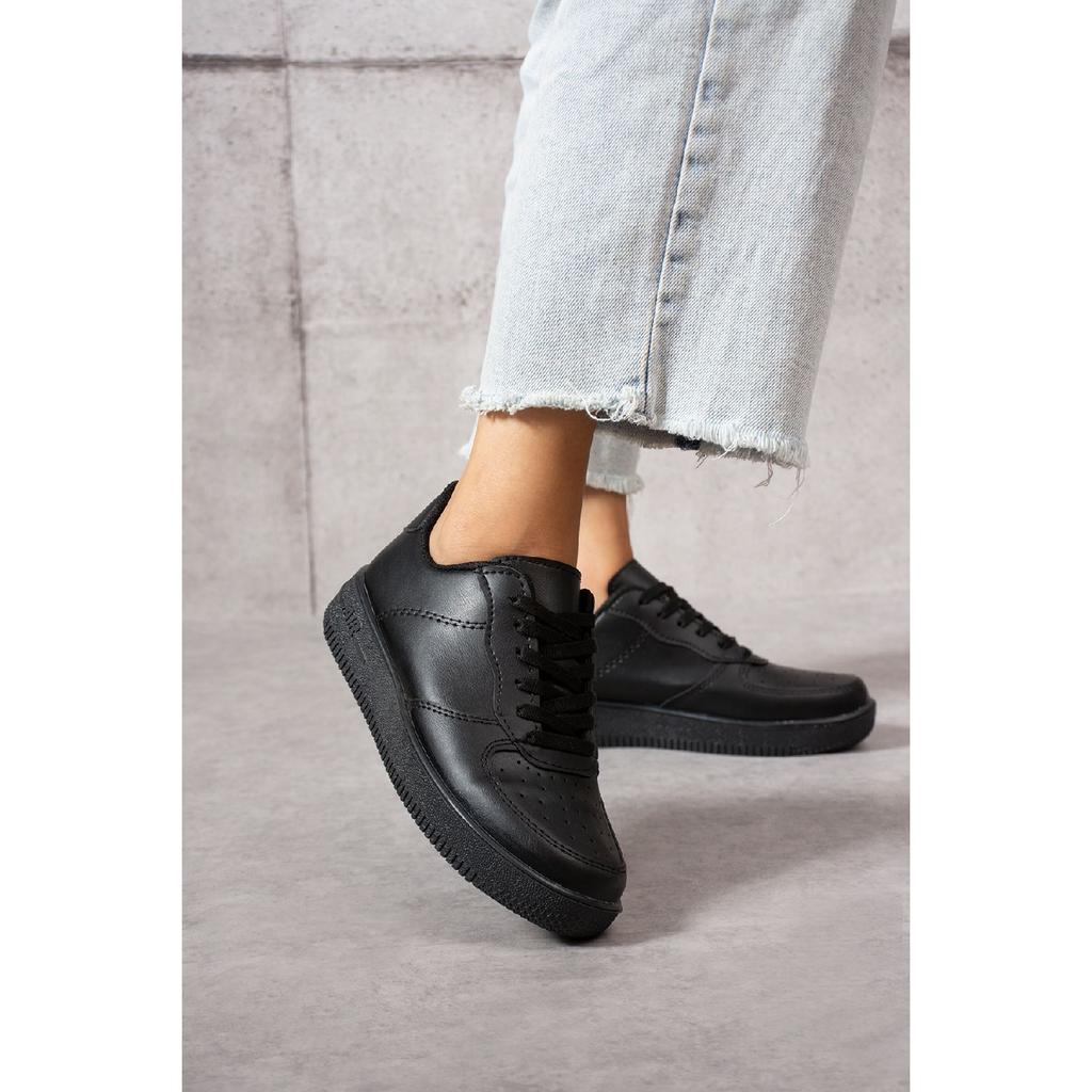 Black Unisex Air Sneakers