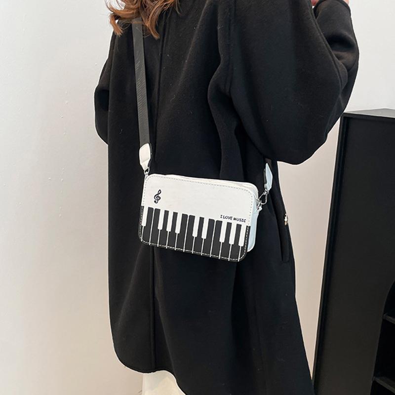 Piano Keys Black and White Sling Bag Contrast Color Casual Square Bag Ladies Travel Shopping Commute Date Bag KTY
