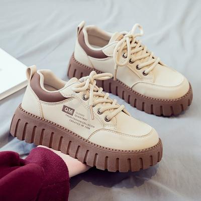 Весенние маленькие белые туфли женские туфли новые на толстой подошве увеличивающие рост туфли на платформе мягкая подошва