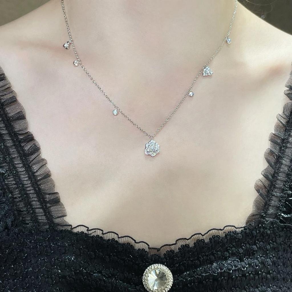 2024 Новый Горячий Бренд Винтажное Женское Ожерелье Роскошные Ювелирные Изделия Для Женщин Модное Ожерелье-Подвеска Дизайнерское Цветочное Длинная Цепочка