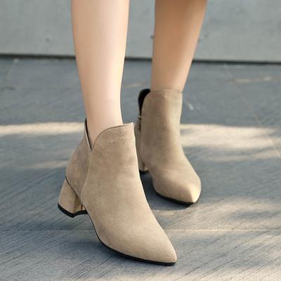 2024 Новые осенне-зимние женские сапоги высокого качества, замшевые женские сапоги с боковой молнией, винтажные модные ботильоны ghn789