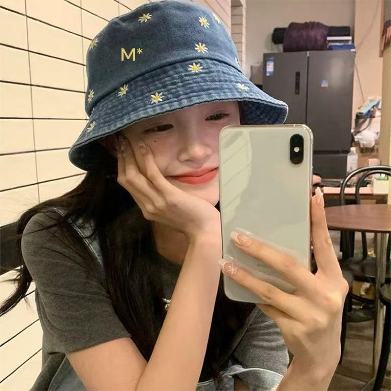 Casual Outdoor Retro Denim Bucket Hat for Women with Wide Brim for Sun Protection and Style