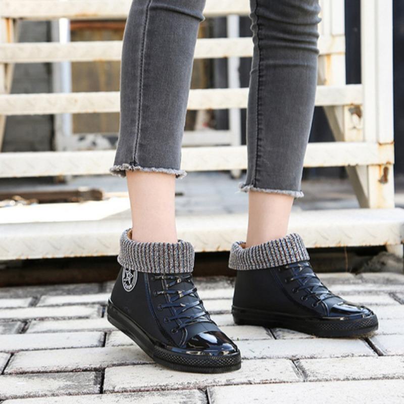 Женские водонепроницаемые студенческие нескользящие резиновые туфли