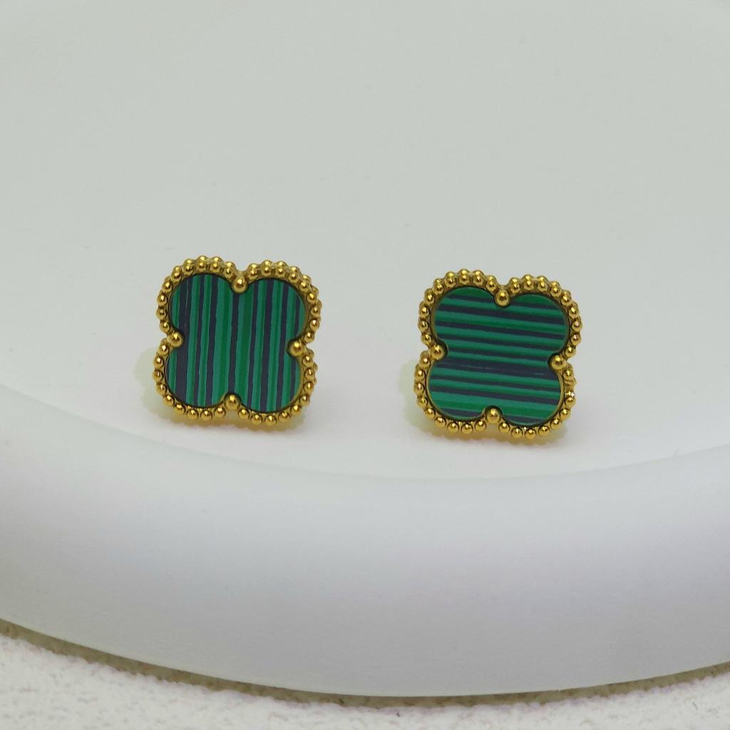 Высококачественная титановая сталь Натуральный перламутр Четырехлистный клевер Серьги для женщин 18K Модные Премиальные серьги